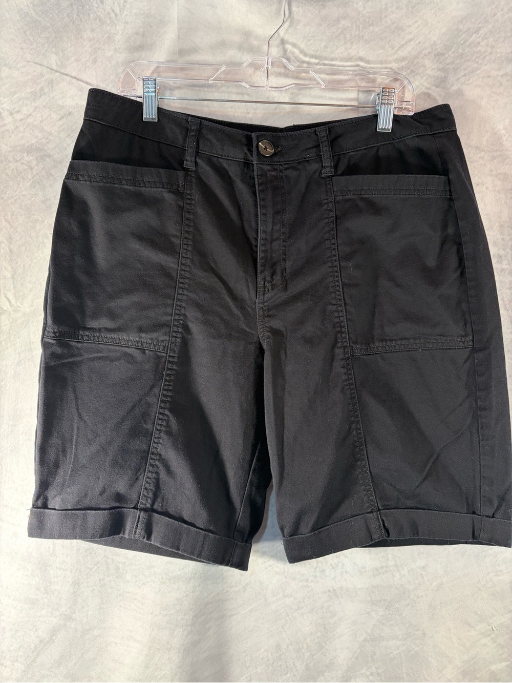Croft & Barrow Black Shorts Women Size 14 Casual Cuffed